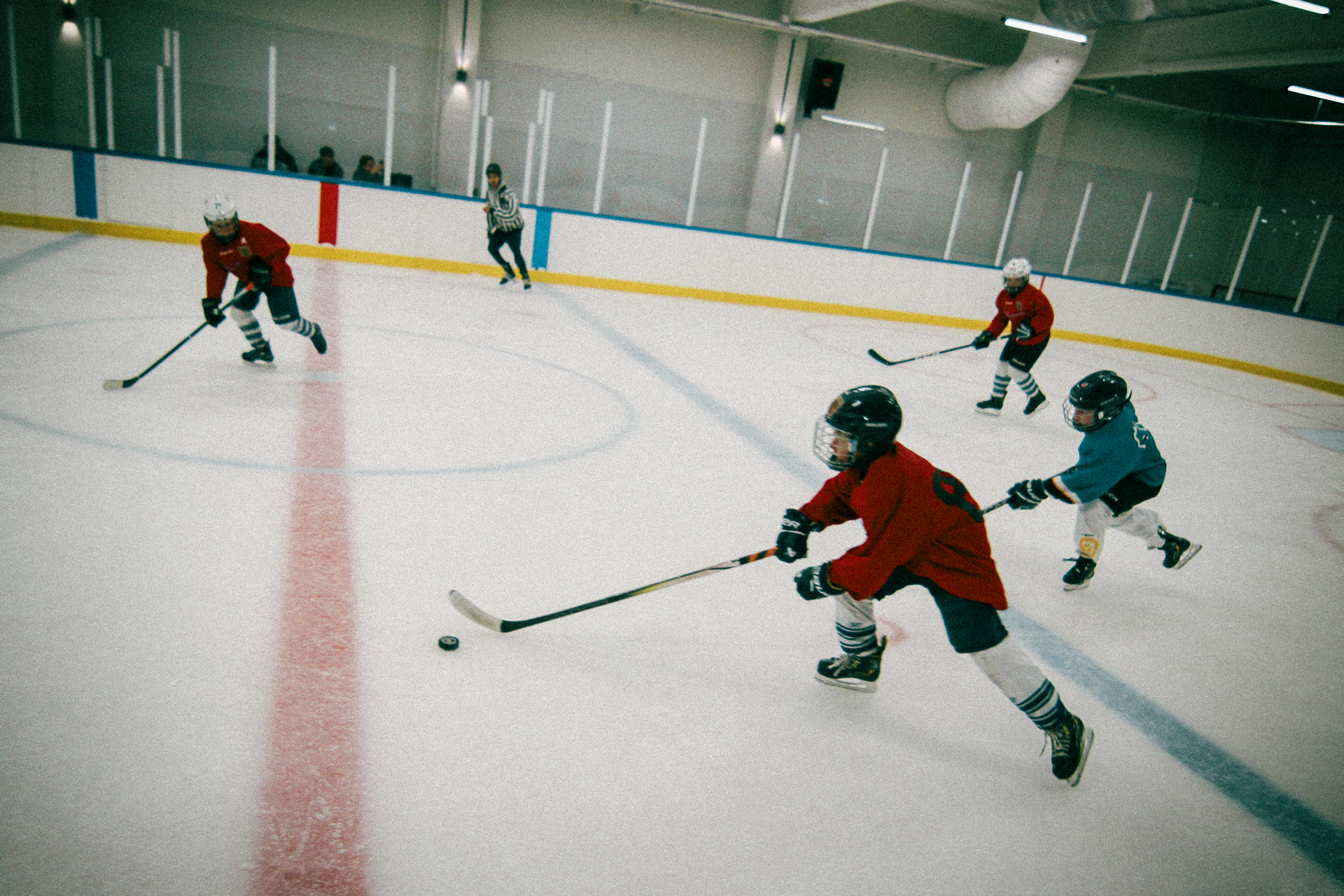 Hockeyträning för alla nivåer i Hudiksvall